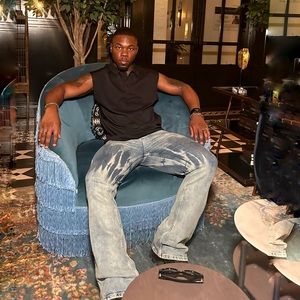 Meet your Posher, Rajah